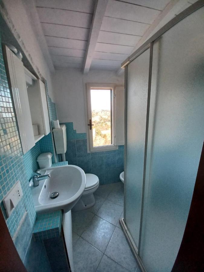 Casa Vacanze L'Acquerello Lari Ngoại thất bức ảnh