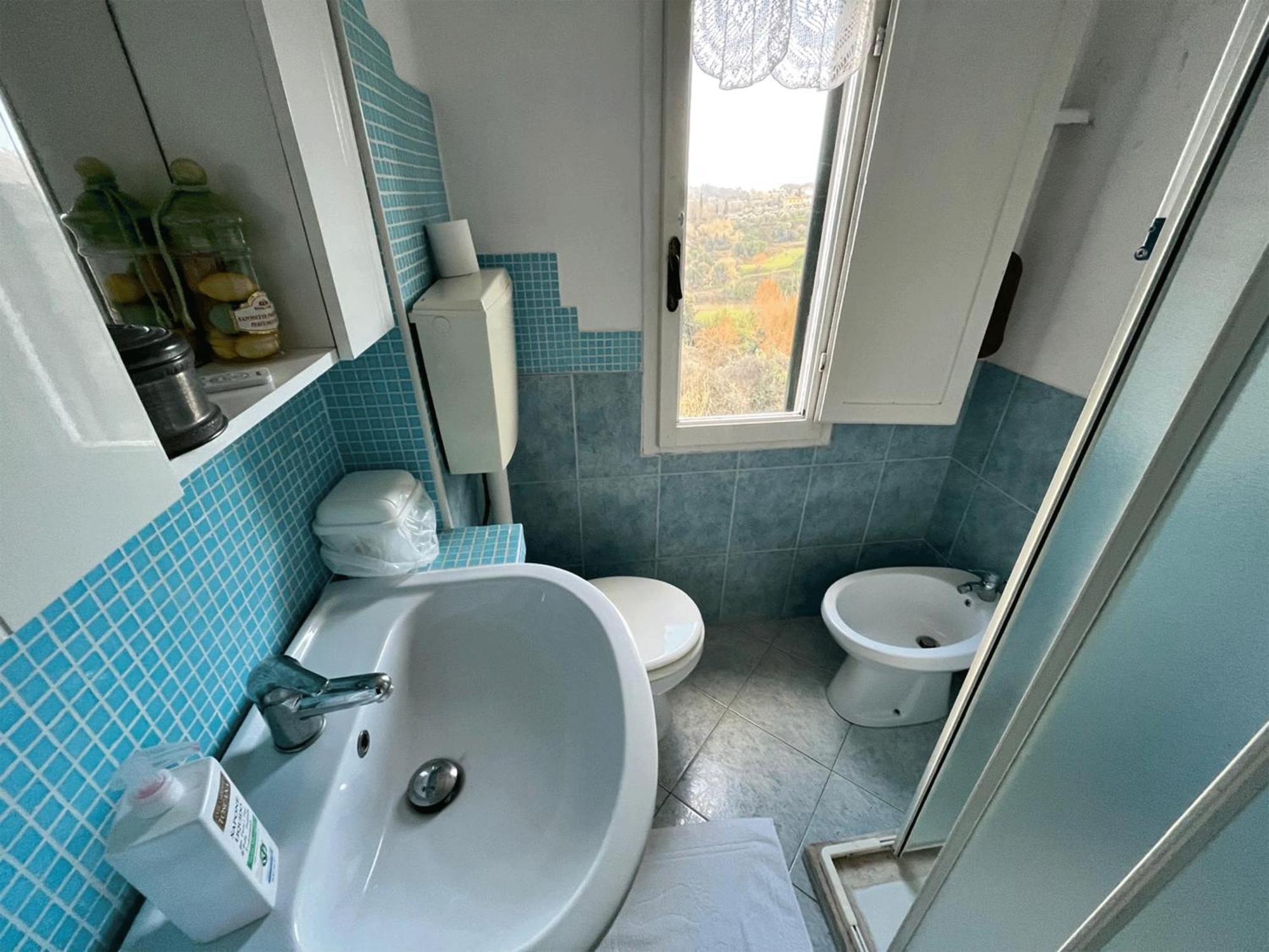 Casa Vacanze L'Acquerello Lari Ngoại thất bức ảnh
