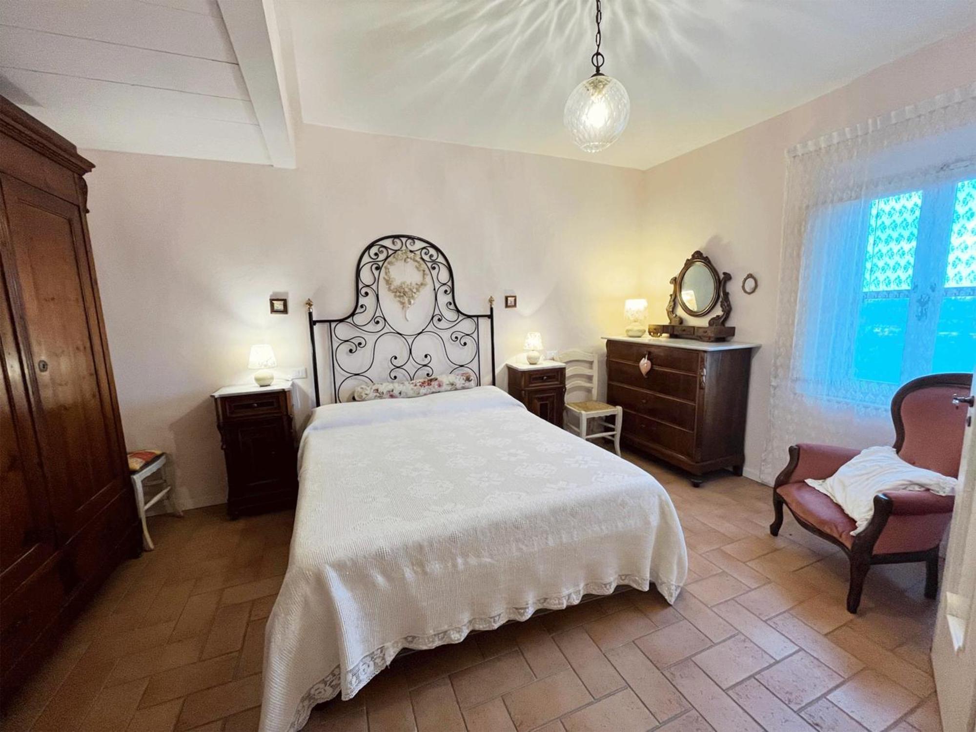 Casa Vacanze L'Acquerello Lari Ngoại thất bức ảnh